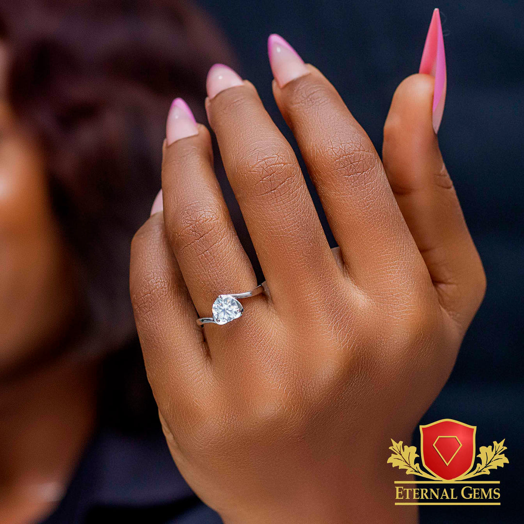 Temah Timeless Engagement Ring