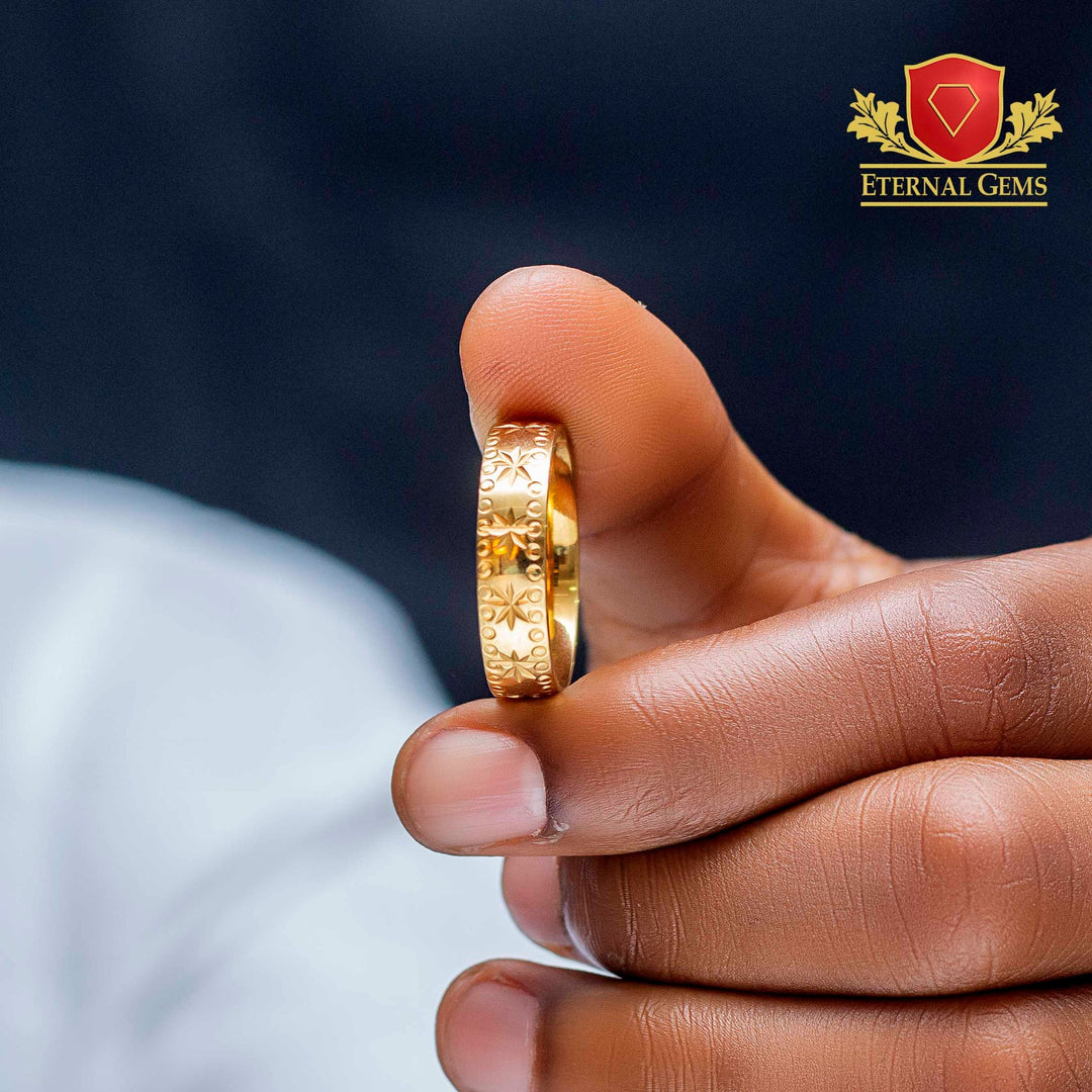 Lusi's Exquisite Titanium Male Band