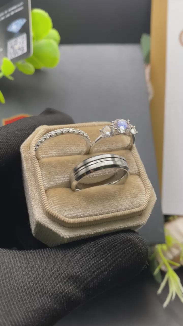 Reina Moissanite Wedding Set