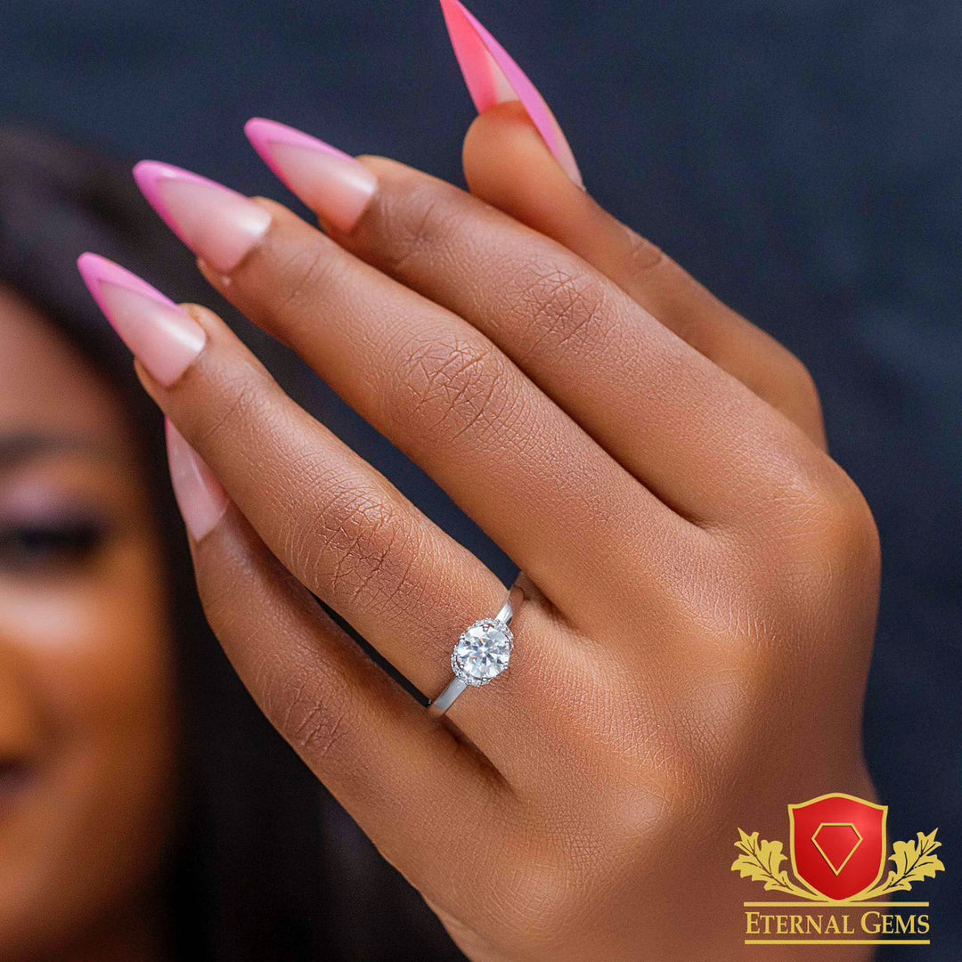 The Benefits of Choosing a Moissanite Ring