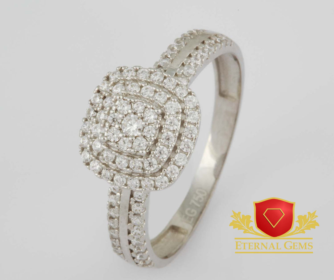 18 karat White Gold Engagement ring