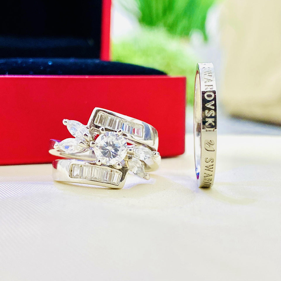 Beautiful Silver wedding set is the perfect set