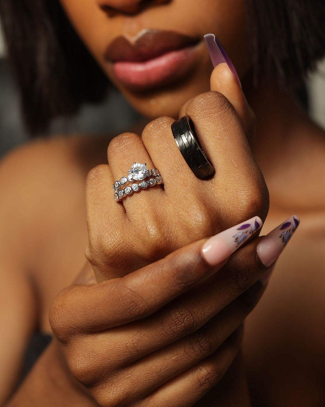 Beautiful Silver Wedding set is the perfect set